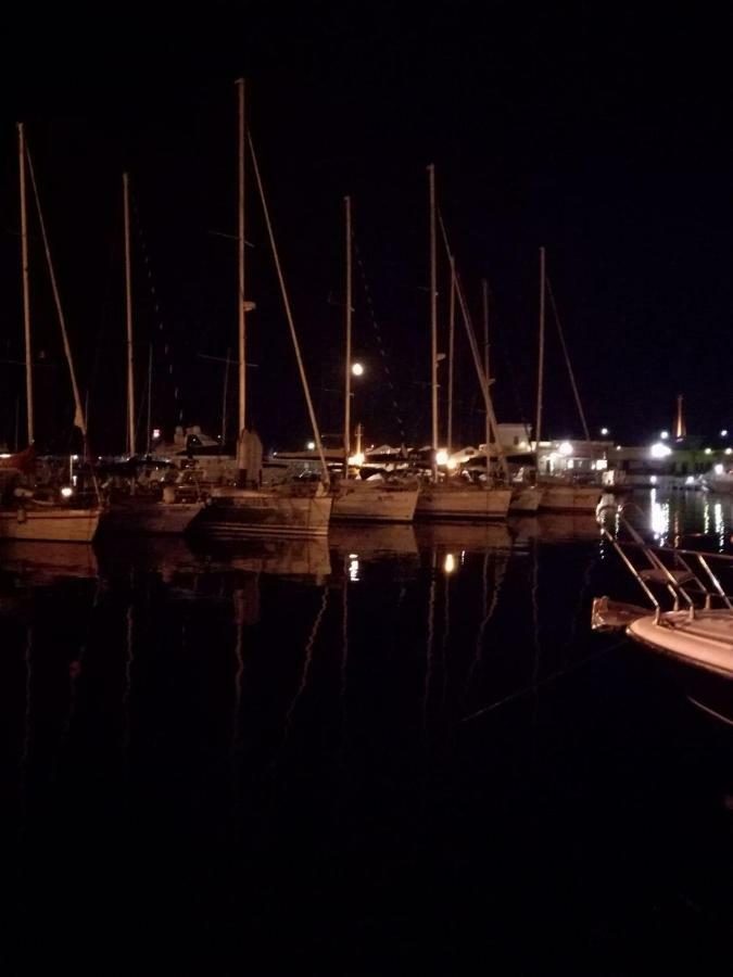 Hotel Desire Charming House Boat Palermo Exterior foto